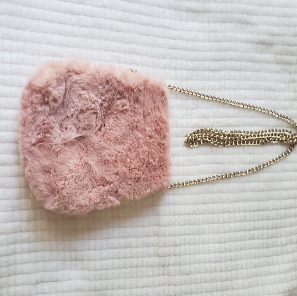 Pink fur evening purse